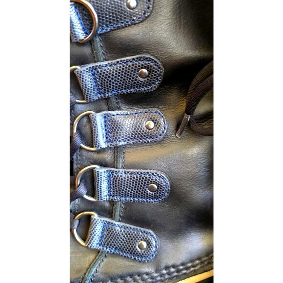 Sorel Joan of Arctic Waterproof Snow Boots Black/Navy Fur | Women’s 7 - Picture 9 of 10